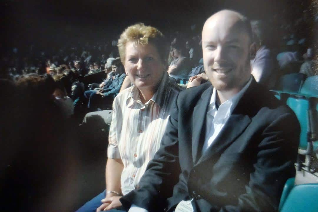 Swen and his mum watching Wimbledon match